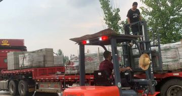 聊城 黄金麻冰裂纹，地铺石装车