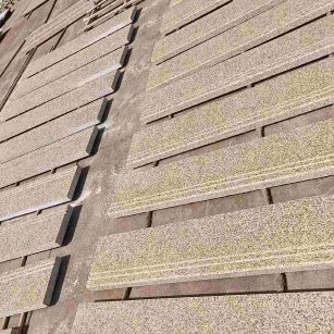 聊城 黄金麻花岗岩光面楼梯踏步