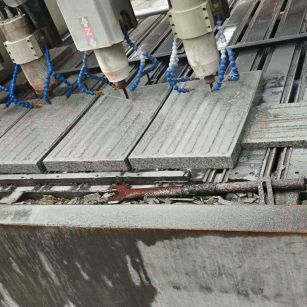 聊城 芝麻白花岗岩荔枝面盲道雕刻