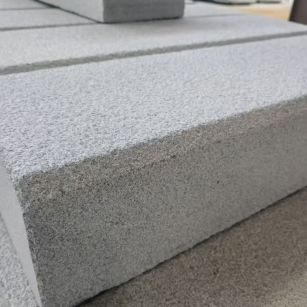 聊城 芝麻灰荔枝面路沿石