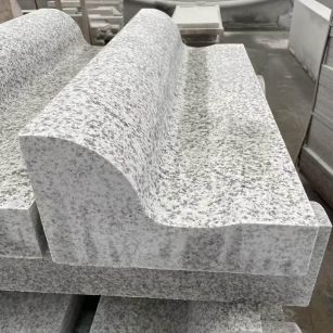 聊城 白麻花岗岩S型路沿石，路侧石，马路牙子等