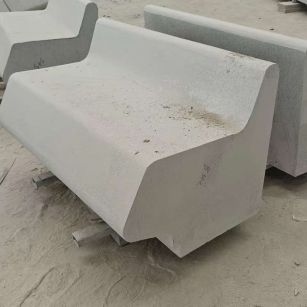 聊城 芝麻白花岗岩异形坐凳，石凳