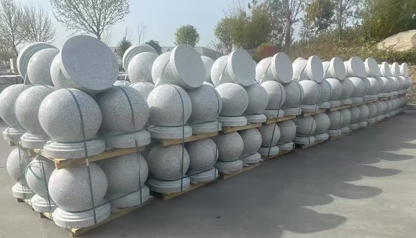 聊城 白麻花岗岩石材圆球，石球，挡车球，隔离球，景观石球，风水球等