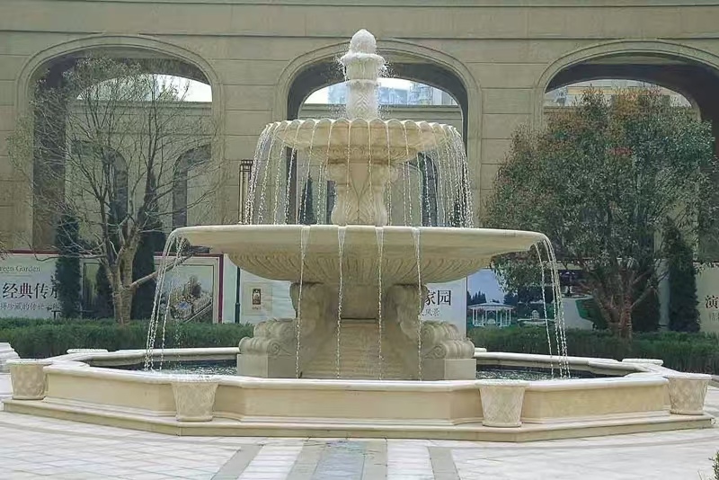 聊城 黄金麻花岗岩异型加工——户外庭院石雕流水喷泉