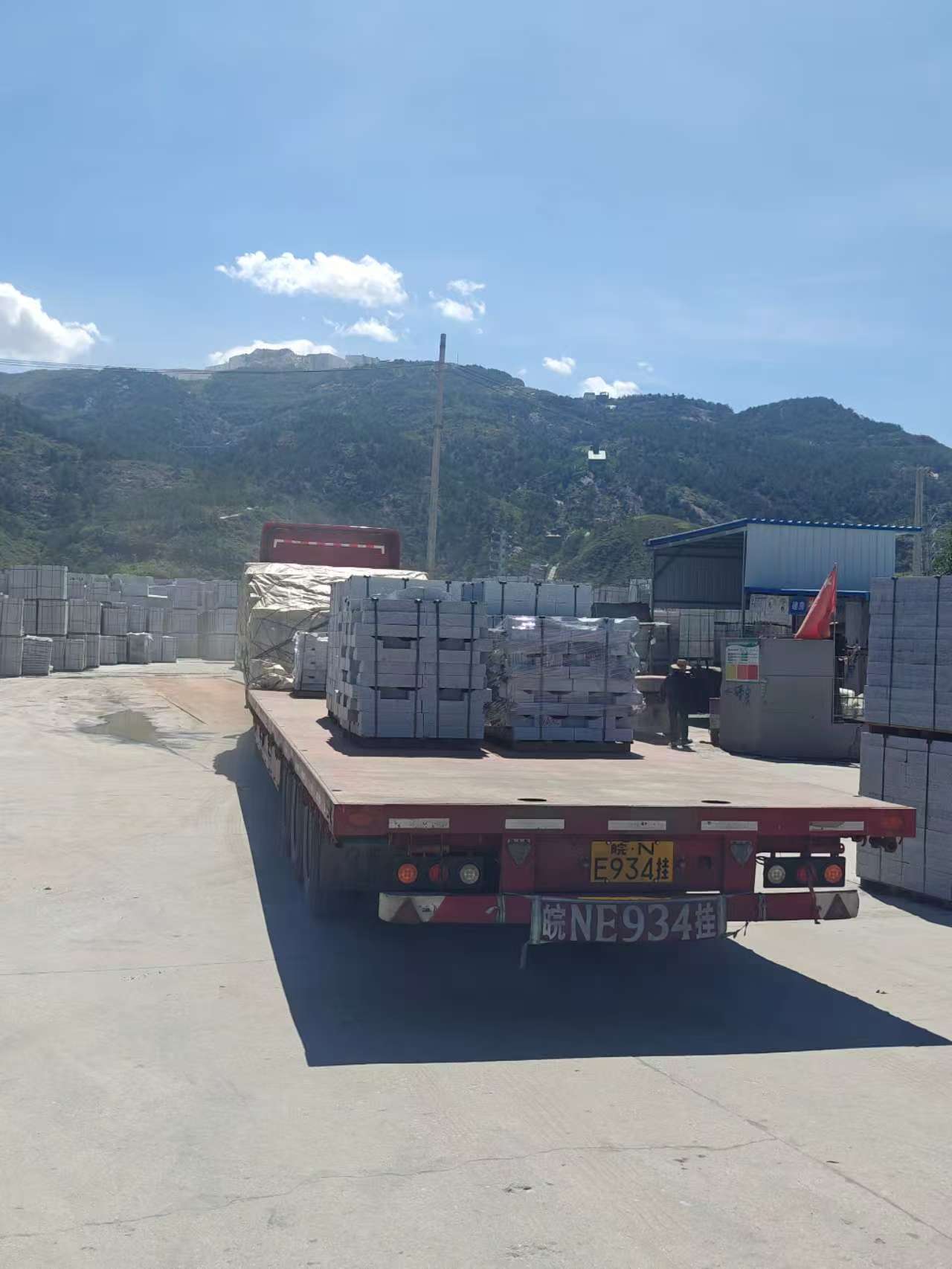 聊城 芝麻白仿形路沿石，直形路沿石