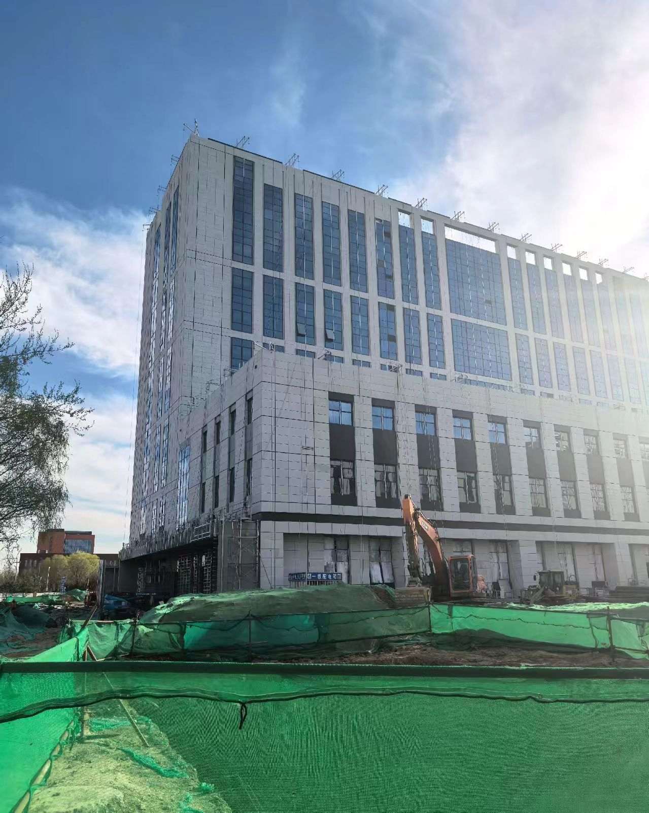 聊城 白麻花岗岩石材外墙干挂