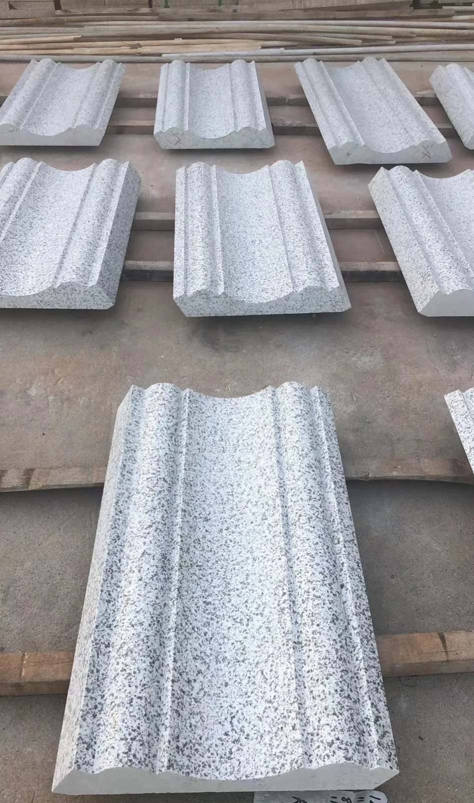 聊城 白麻花岗岩光面别墅线条