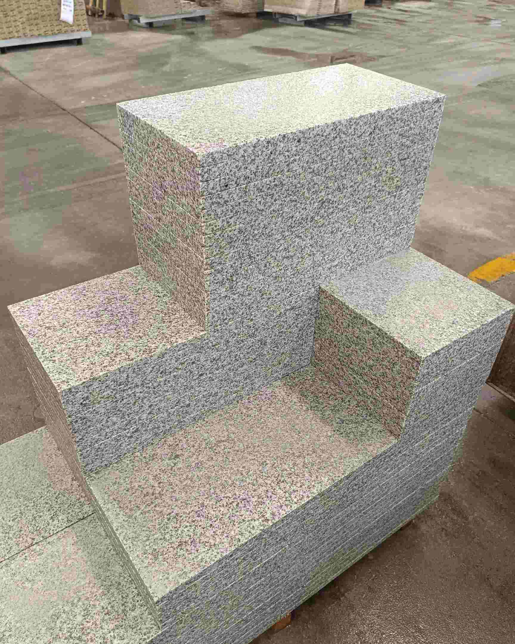 聊城 白麻花岗岩荔枝面地铺石